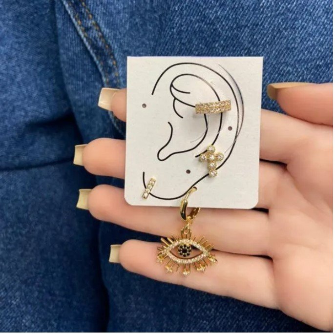 Kit de brincos c/ ear cuff de pressão, olho de hórus, incolor, dourado - REF B1331 (não é o par)