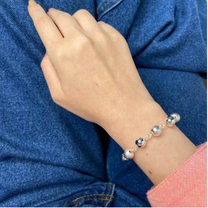 Pulseira learther, bolas, prateada - REF P375